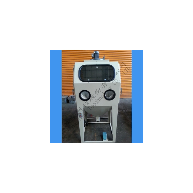 1534902487XRHC91.jpg
